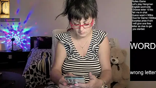 Snapshot of YourDreamLoverr chatting on 07/12/26, 11:18 YourDreamLoverr online show from 07/12/26, 11:18
