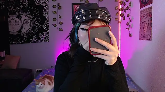Snapshot of niakat_ chatting on 07/10/26, 12:59 niakat online show from 07/10/26, 12:59