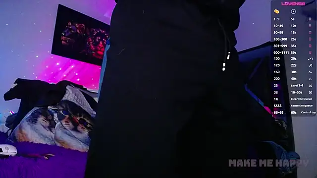 Snapshot of Marc__Waatson chatting on 12/21/24, 03:47 Marc  Waatson online show from 12/21/24, 03:47