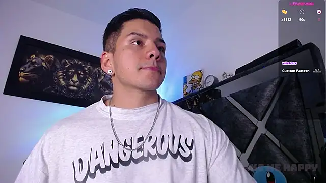 Snapshot of Marc__Waatson chatting on 02/21/25, 01:44 Marc  Waatson online show from 02/21/25, 01:44