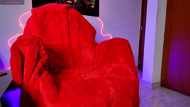 Snapshot of Marc__Waatson chatting on 09/23/25, 03:31 Marc  Waatson online show from 09/23/25, 03:31