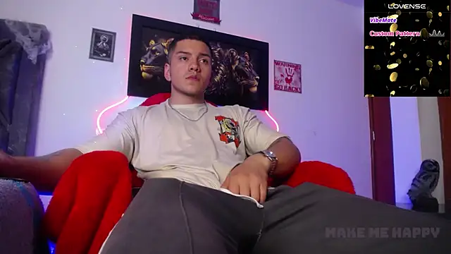 Snapshot of Marc__Waatson chatting on 09/28/25, 02:17 Marc  Waatson online show from 09/28/25, 02:17