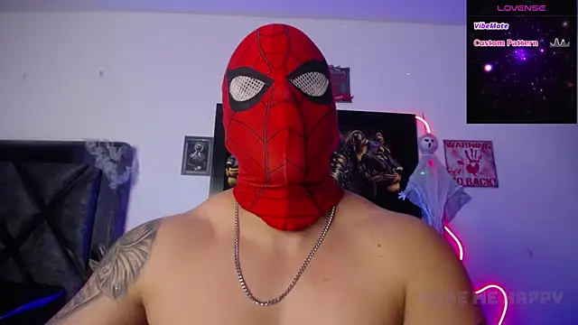 Snapshot of Marc__Waatson chatting on 10/10/25, 12:53 Marc  Waatson online show from 10/10/25, 12:53