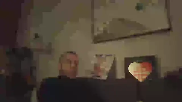Snapshot of SHARPSkinhead chatting on 12/17/24, 10:54 SHARPSkinhead online show from 12/17/24, 10:54