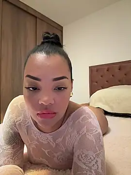Snapshot of Sara_LipsX chatting on 07/23/26, 01:58 Sara LipsX online show from 07/23/26, 01:58
