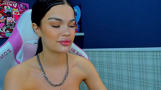 Angel Sapphire  online show from 12/06/24, 11:22