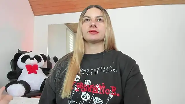 AtheneaRossi online show from 02/11/25, 03:08