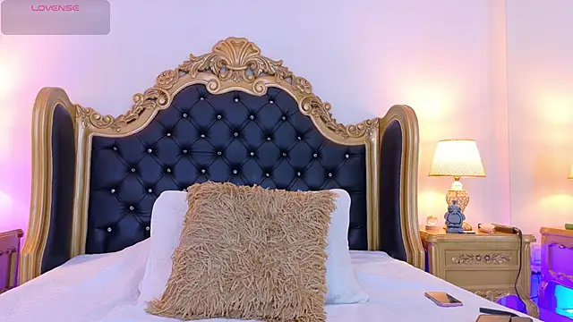 AdelinaVans online show from 02/20/26, 11:22