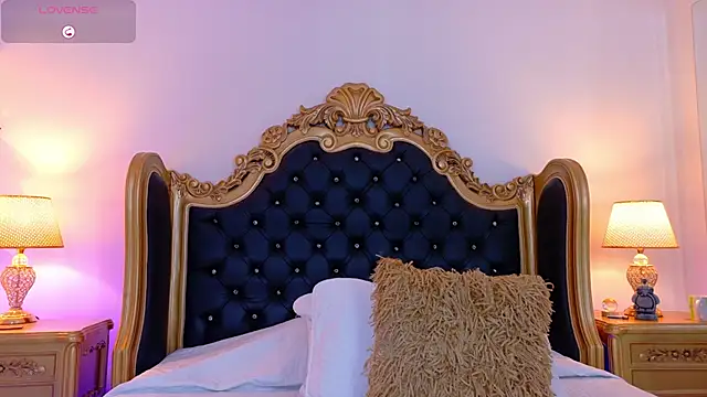 AdelinaVans online show from 02/27/26, 11:43