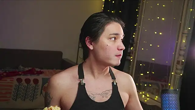 cherrydany online show from 02/04/26, 07:20