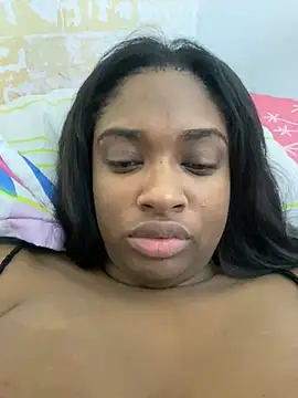 Snapshot of _MARRTINNA_ chatting on 12/29/24, 07:50 MARRTINNA online show from 12/29/24, 07:50