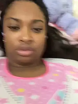 Snapshot of _MARRTINNA_ chatting on 02/12/25, 07:23 MARRTINNA online show from 02/12/25, 07:23