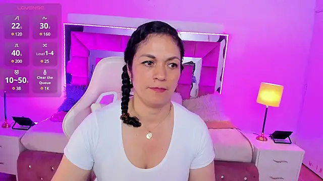 Aliciia cute1 online show from 02/25/25, 10:07