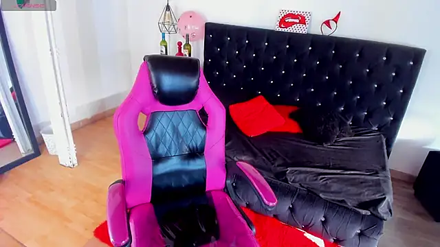 Aliciia cute1 online show from 02/13/26, 09:44