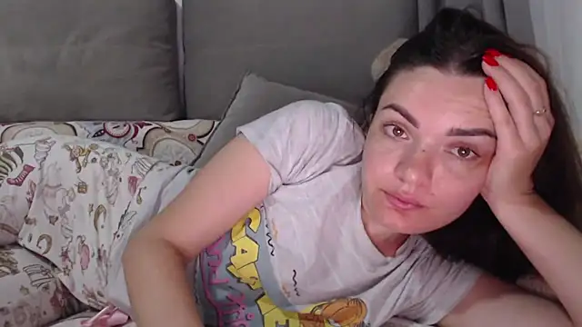  JustmeHere  online show from 11/04/25, 08:52