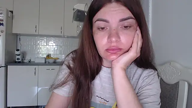 Snapshot of _JustmeHere_ chatting on 06/19/26, 07:12 JustmeHere online show from 06/19/26, 07:12