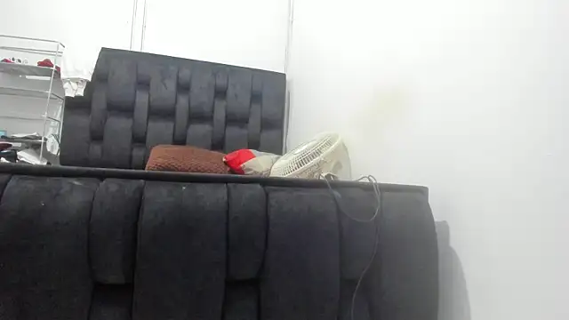 Snapshot of Brenda_Smith69 chatting on 06/19/26, 11:52 Brenda Smith69 online show from 06/19/26, 11:52