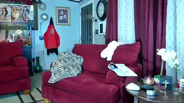 Lisalovely6981 online show from 02/05/26, 08:30