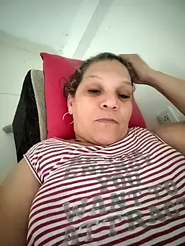 Uzziah Sabag online show from 10/14/25, 02:45