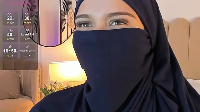 Snapshot of anna-henao chatting on 12/11/24, 04:42 anna-henao online show from 12/11/24, 04:42