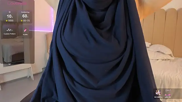 Snapshot of anna-henao chatting on 12/14/24, 12:33 anna-henao online show from 12/14/24, 12:33