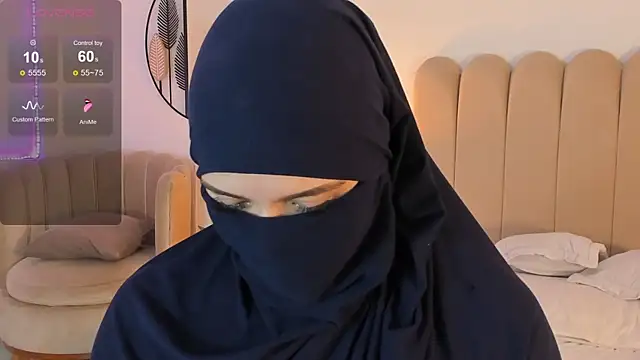 Snapshot of anna-henao chatting on 12/14/24, 03:36 anna-henao online show from 12/14/24, 03:36