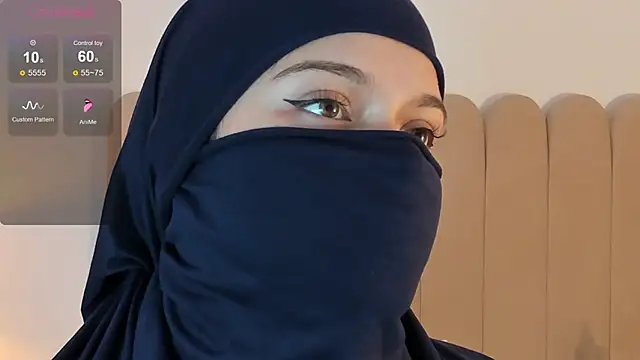 Snapshot of anna-henao chatting on 12/26/24, 03:42 anna-henao online show from 12/26/24, 03:42