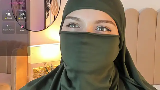 Snapshot of anna-henao chatting on 01/14/25, 02:43 anna-henao online show from 01/14/25, 02:43