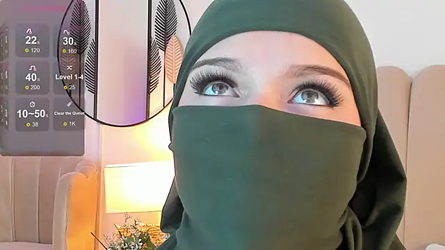 Snapshot of anna-henao chatting on 01/24/25, 12:31 anna-henao online show from 01/24/25, 12:31