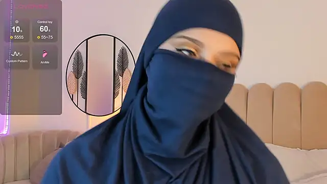 Snapshot of anna-henao chatting on 02/25/25, 12:45 anna-henao online show from 02/25/25, 12:45