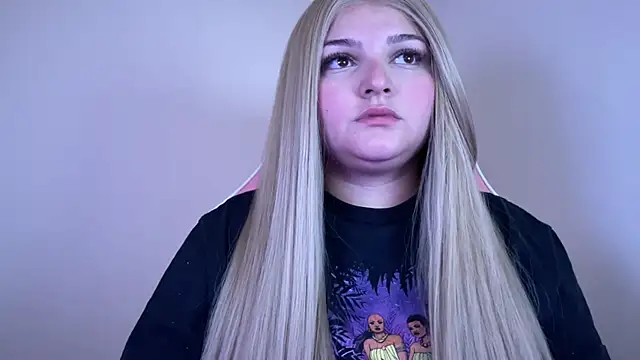 SweetPaige  online show from 02/03/25, 01:40