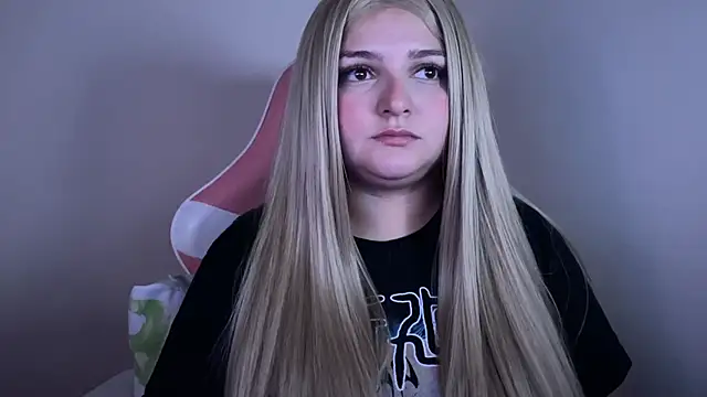 SweetPaige  online show from 02/05/25, 10:44