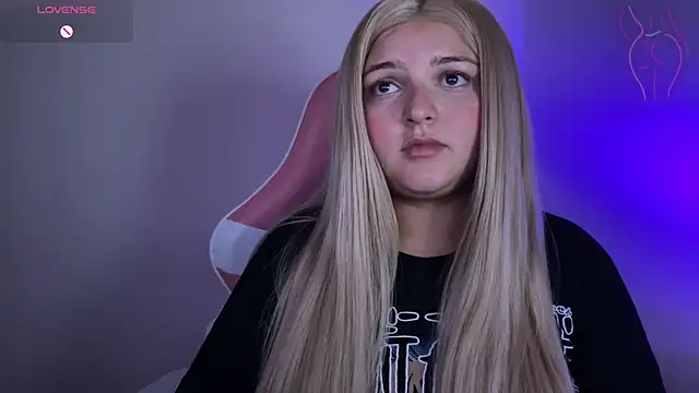 SweetPaige  online show from 02/17/25, 05:53