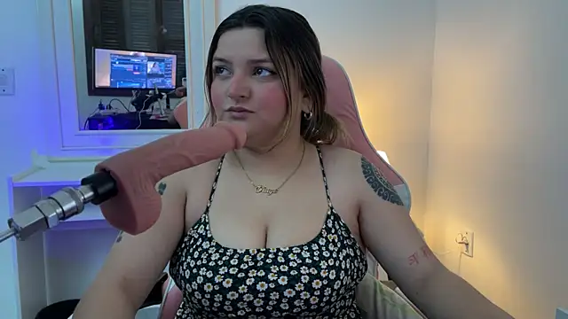 SweetPaige  online show from 09/30/25, 03:50