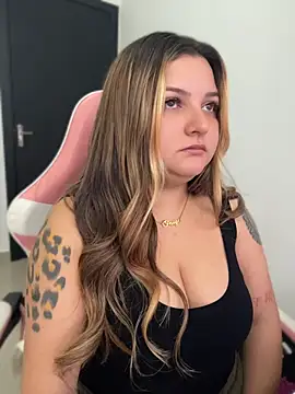 SweetPaige  online show from 06/01/26, 11:45