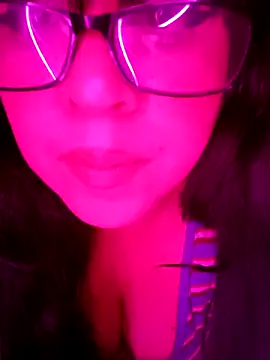 Snapshot of Celestte22 chatting on 12/21/24, 03:14 Celestte22 online show from 12/21/24, 03:14