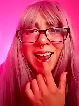 Snapshot of Celestte22 chatting on 11/05/25, 02:44 Celestte22 online show from 11/05/25, 02:44