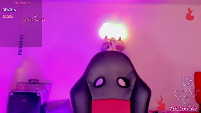 naomy  xx online show from 02/04/26, 03:23