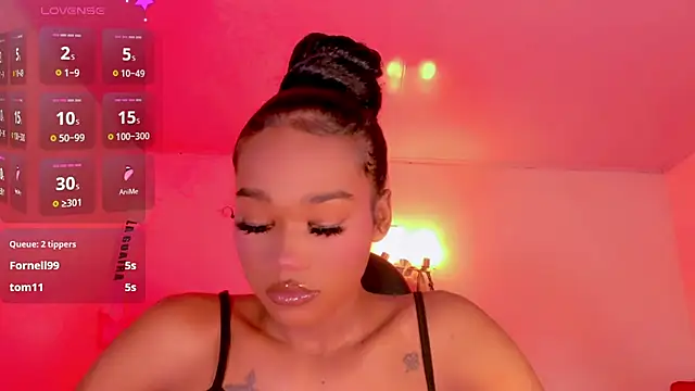 naomy  xx online show from 02/25/26, 11:25