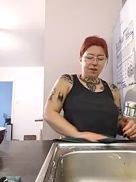 divine eve online show from 10/29/25, 11:56