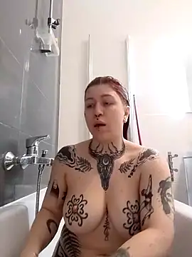 Snapshot of divine_eve chatting on 03/01/26, 03:58 divine eve online show from 03/01/26, 03:58