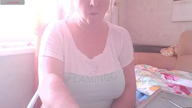 mira robinsonnn online show from 02/28/26, 04:24