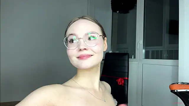 sexstar lif3style online show from 10/02/25, 06:48