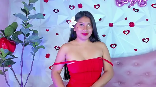 LinnaGardenia online show from 02/14/25, 02:02