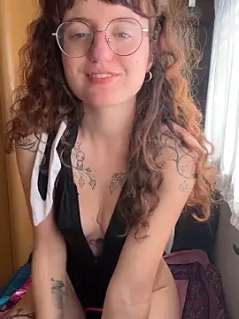  foxygirl  online show from 04/18/26, 09:13