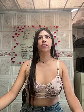 Alanna atm  online show from 01/21/25, 02:37