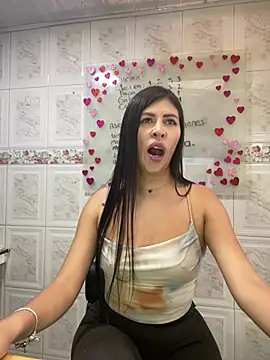 Alanna atm  online show from 01/25/25, 07:49