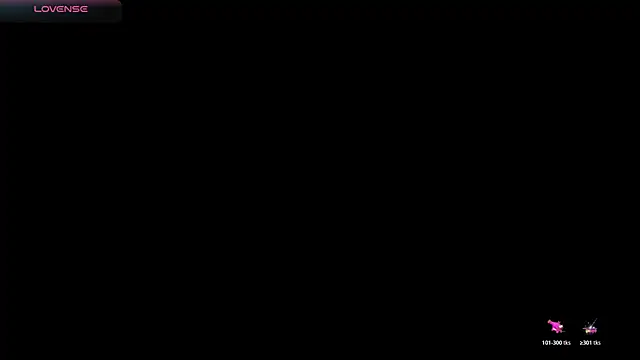 Snapshot of Sofia_Clauss_ chatting on 06/25/26, 04:56 Sofia Clauss online show from 06/25/26, 04:56
