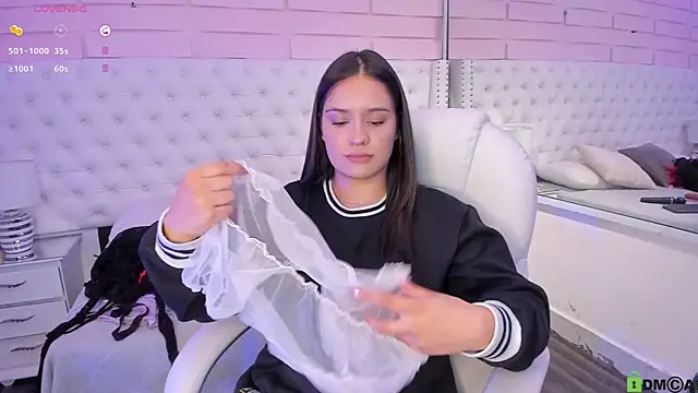 Yaaky  online show from 01/12/25, 05:56