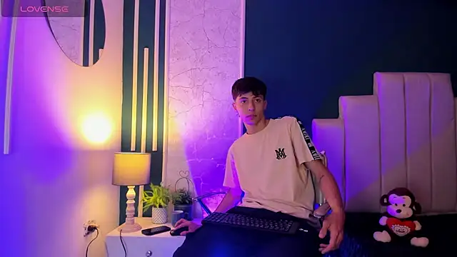 AlessandroDybala online show from 02/14/25, 12:03